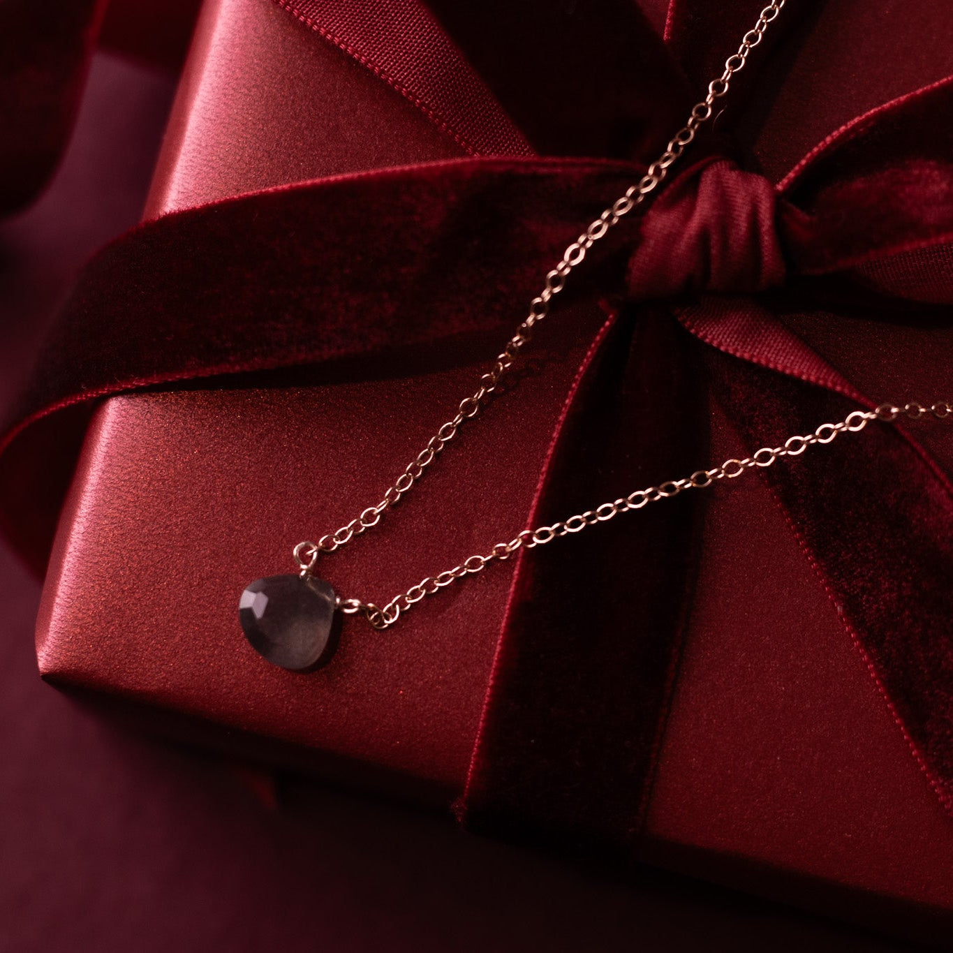 Labradorite Drop Necklace Necklaces