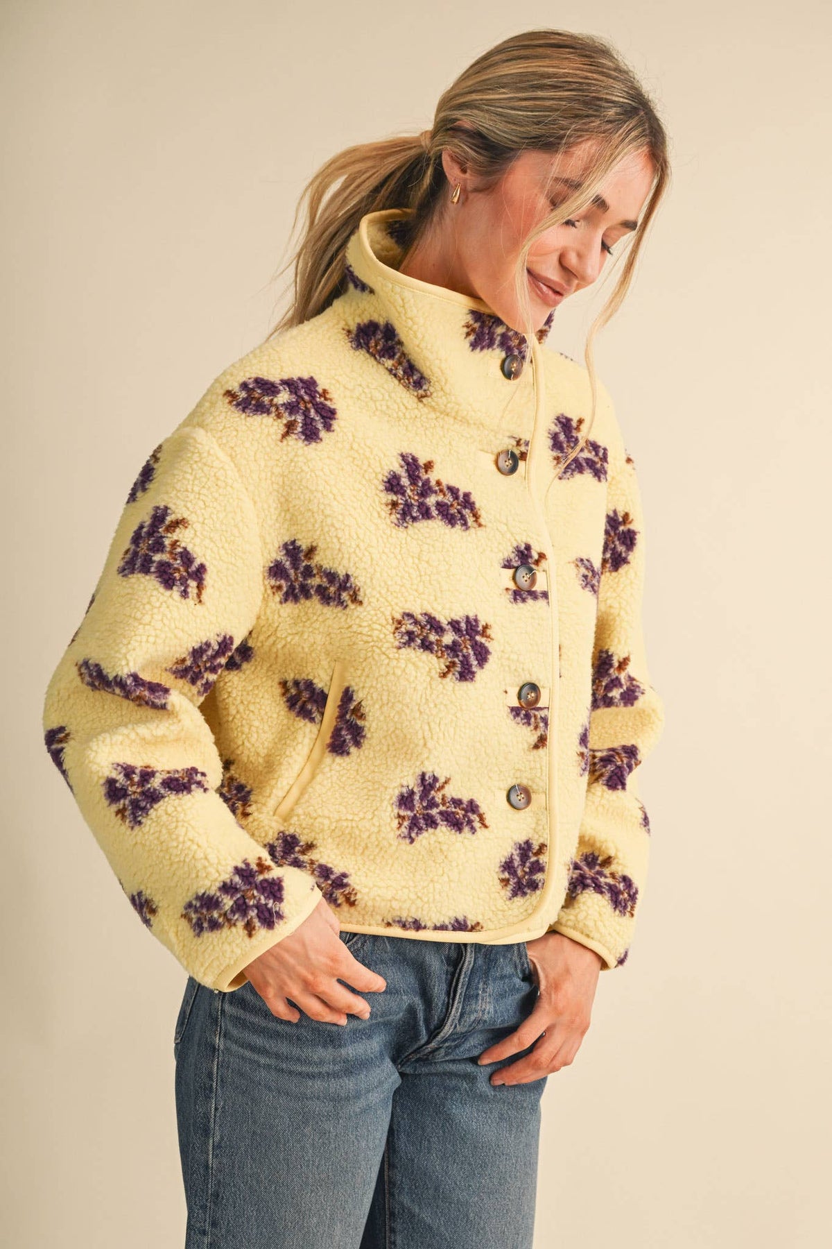 &MERCI - FLORAL FAUX SHERPA JACKET WITH PIPING MJK5115 