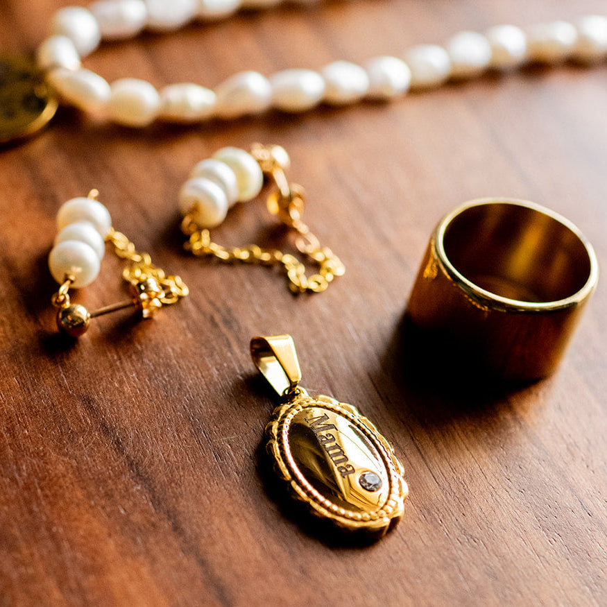 Mama Heirloom Pendant Charms