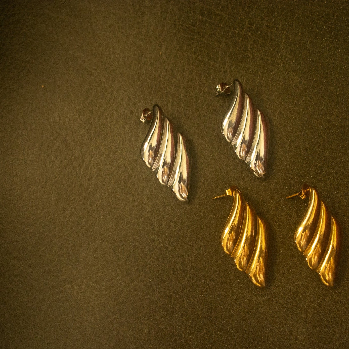 Margeaux Wave Earrings Earrings