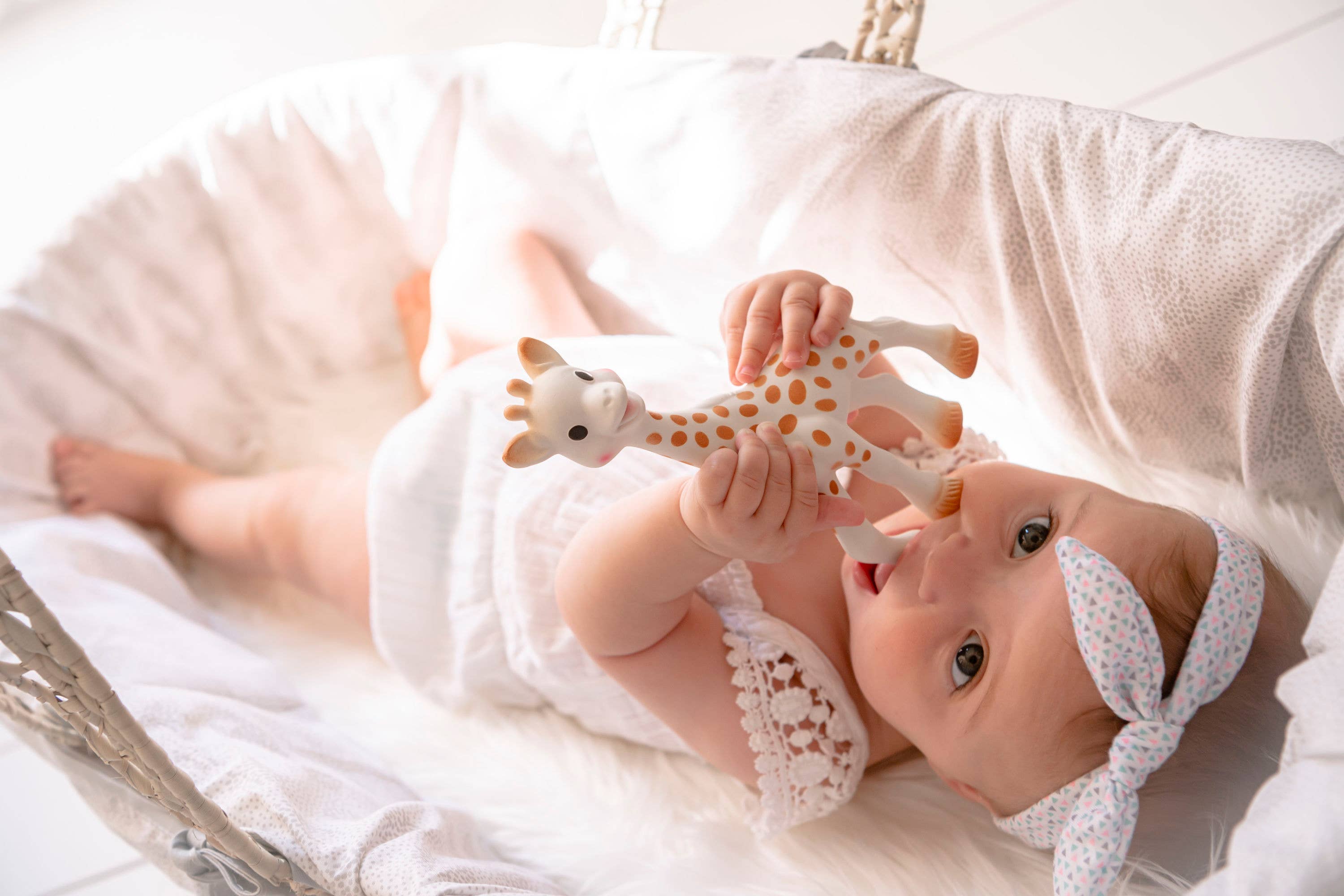 Sophie La Girafe Fresh Touch Babies + Kids