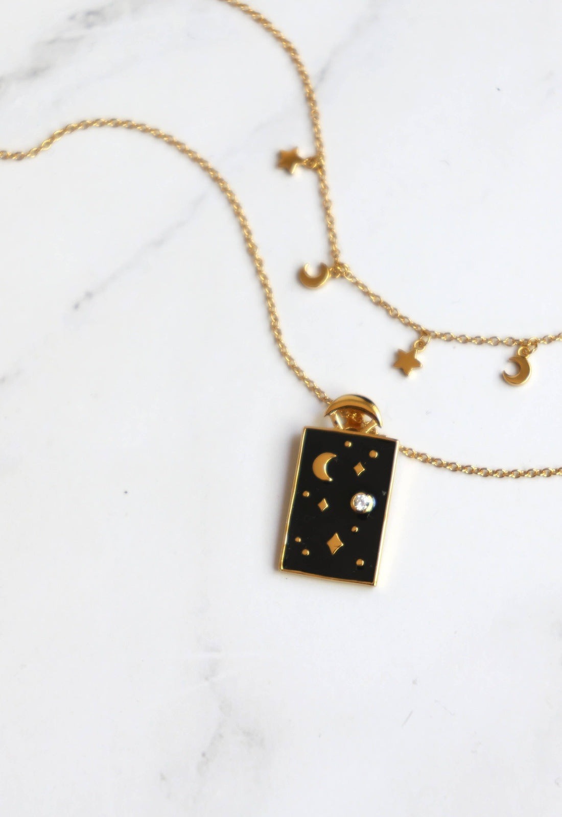 Moon choker necklace gold Clearance