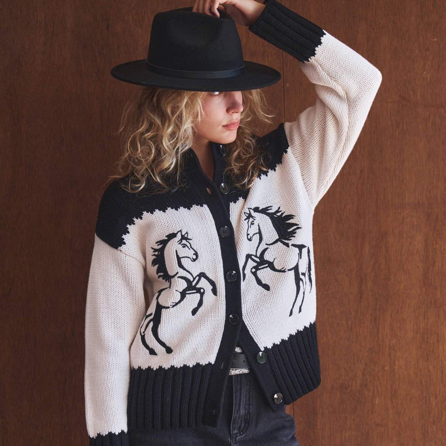 Urban Daizy - Western Horse Intarsia Knit Cardigan 