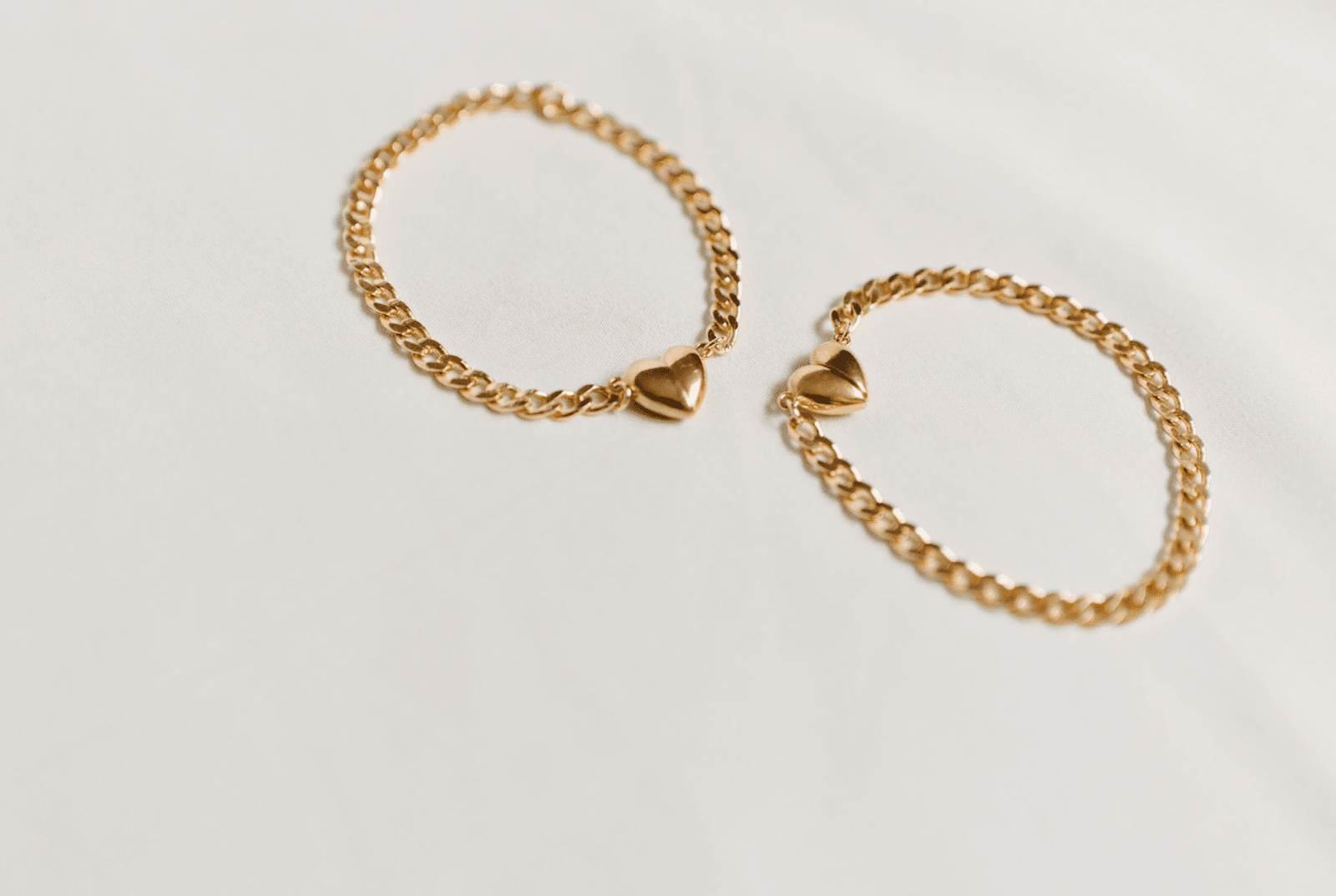 Verona Link Love Bracelet Bracelets + Anklets