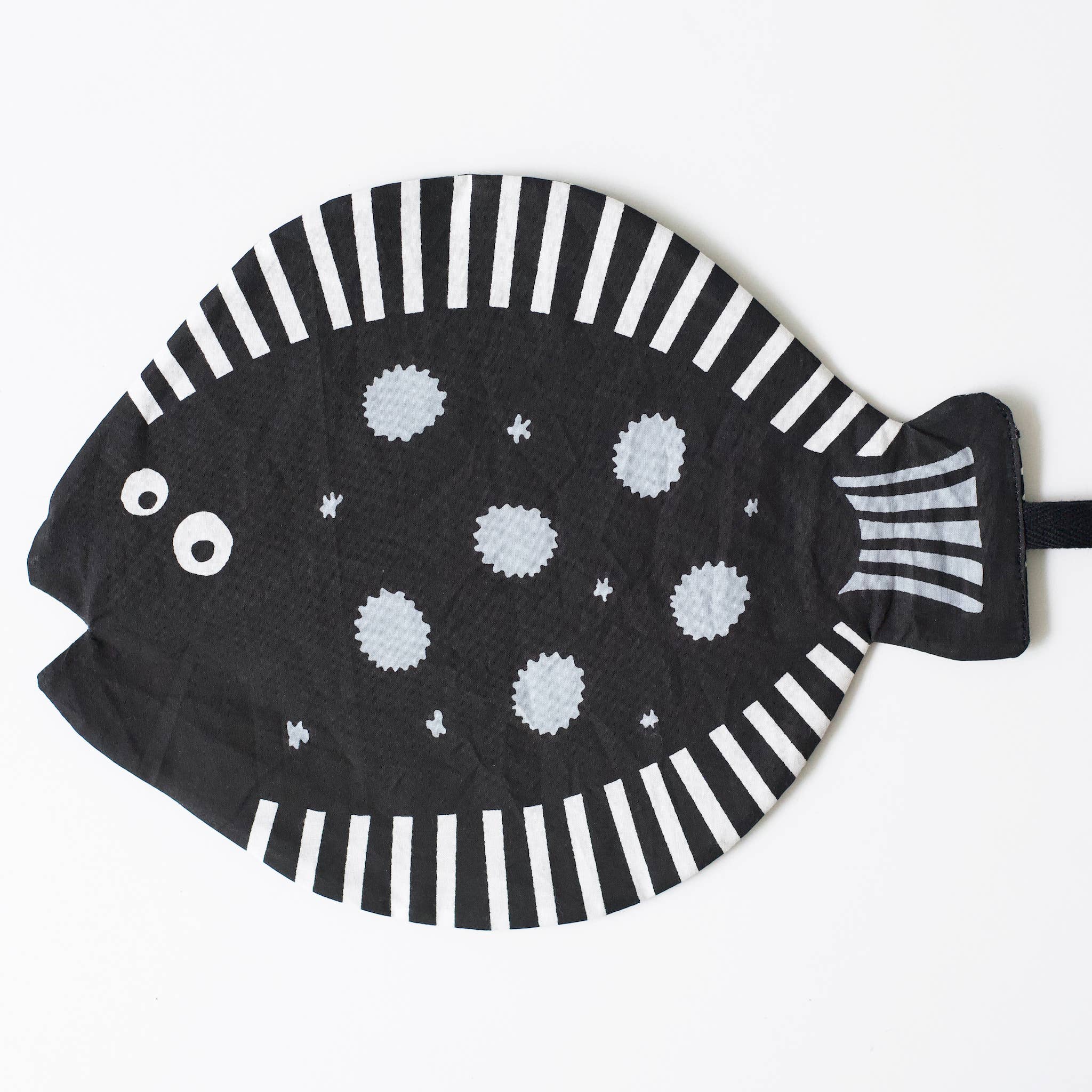 Wee Gallery - Organic Crinkle Toy - Fish 