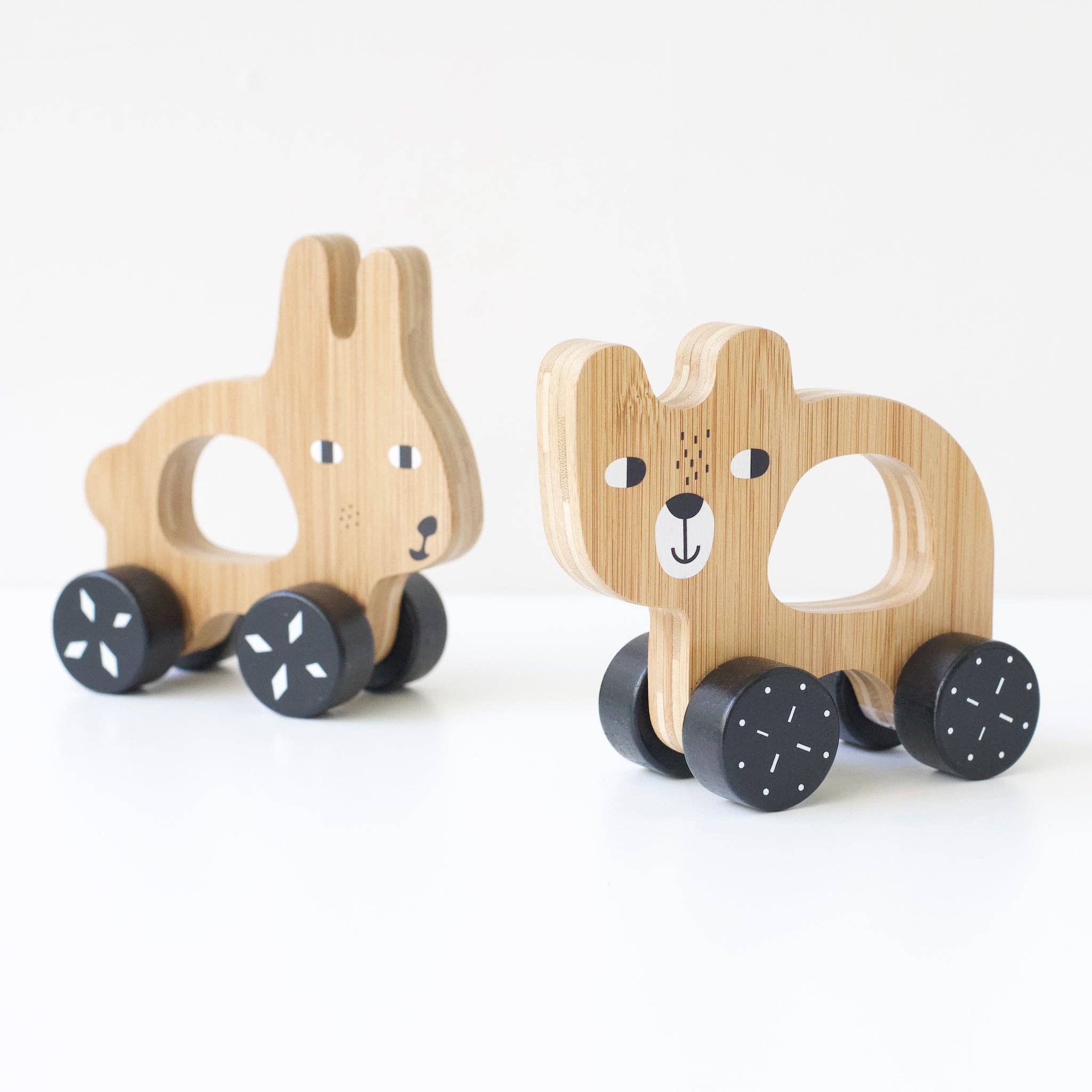 Wee Gallery - Push Toy - Bear 