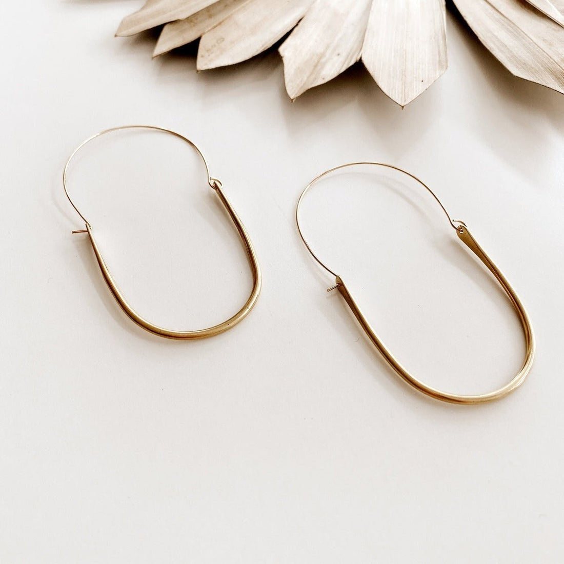 U-Shaped Hoops